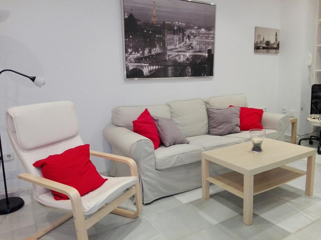 Centrico Apartamento Con Patio Privado Sevilla Exteriér fotografie