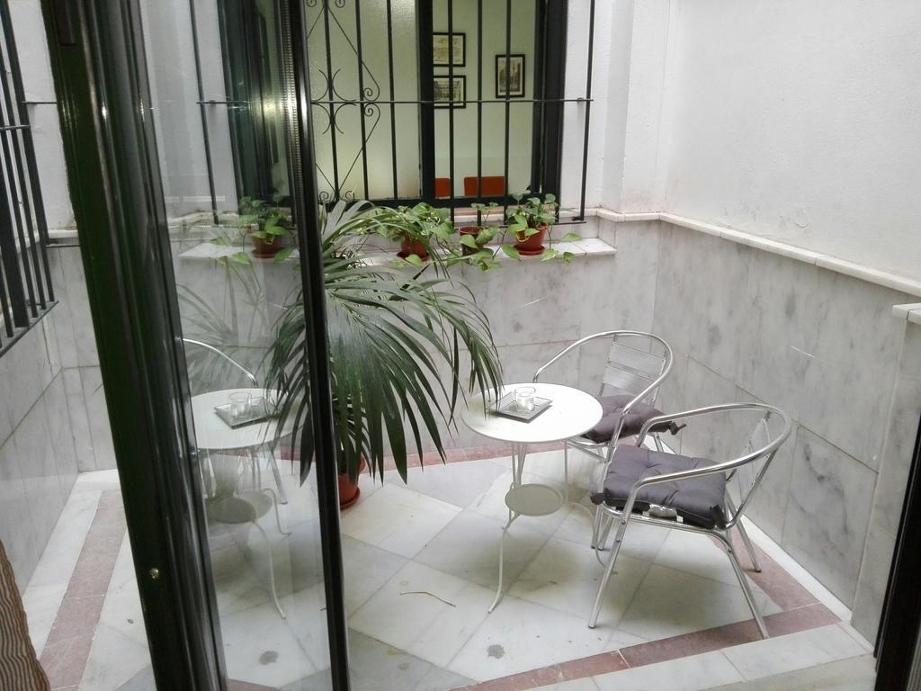 Centrico Apartamento Con Patio Privado Sevilla Exteriér fotografie